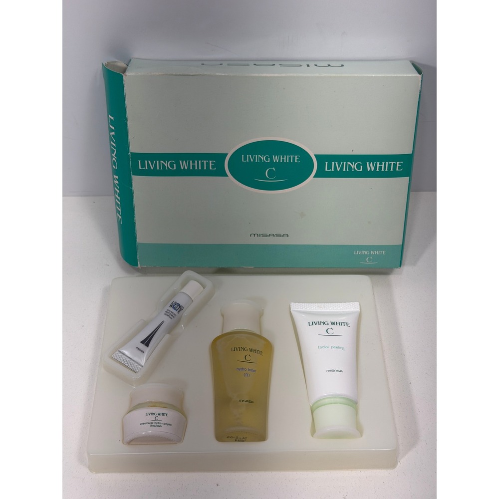 Misasa Living White‎ C Best Selection Skincare Gift Set 4 Piece Vitamin C Bright